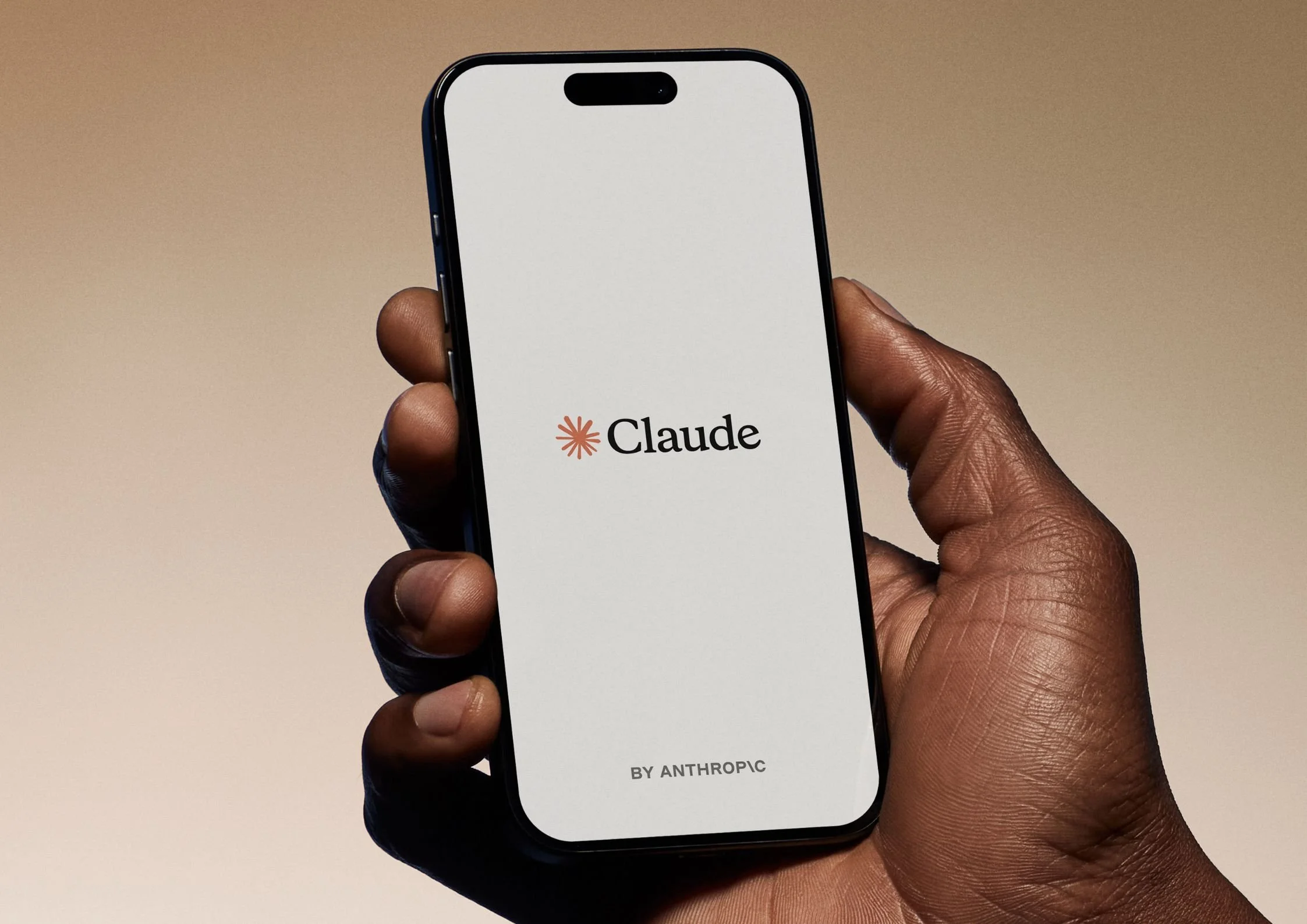 Claude AI in smartphone